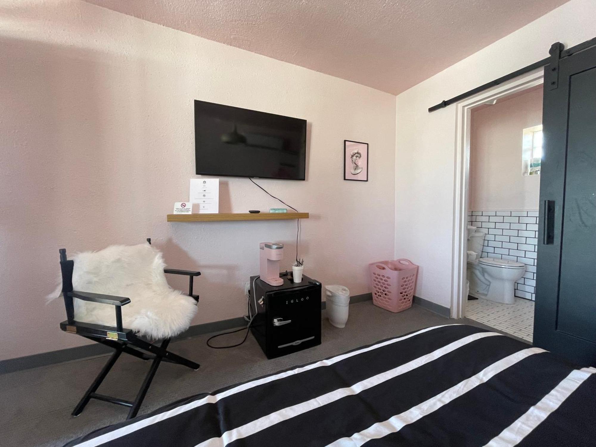 Rainbow Motel Greeley Εξωτερικό φωτογραφία