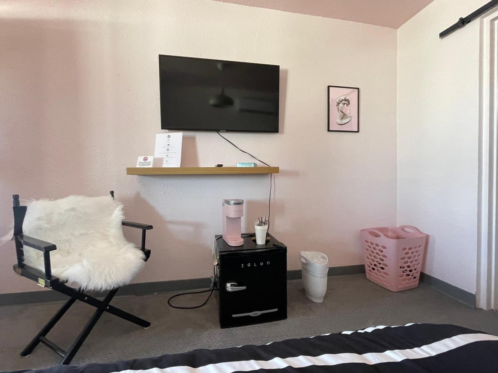 Rainbow Motel Greeley Εξωτερικό φωτογραφία
