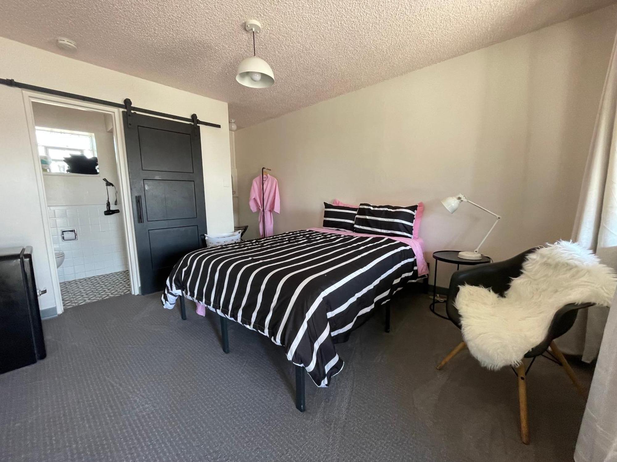 Rainbow Motel Greeley Εξωτερικό φωτογραφία