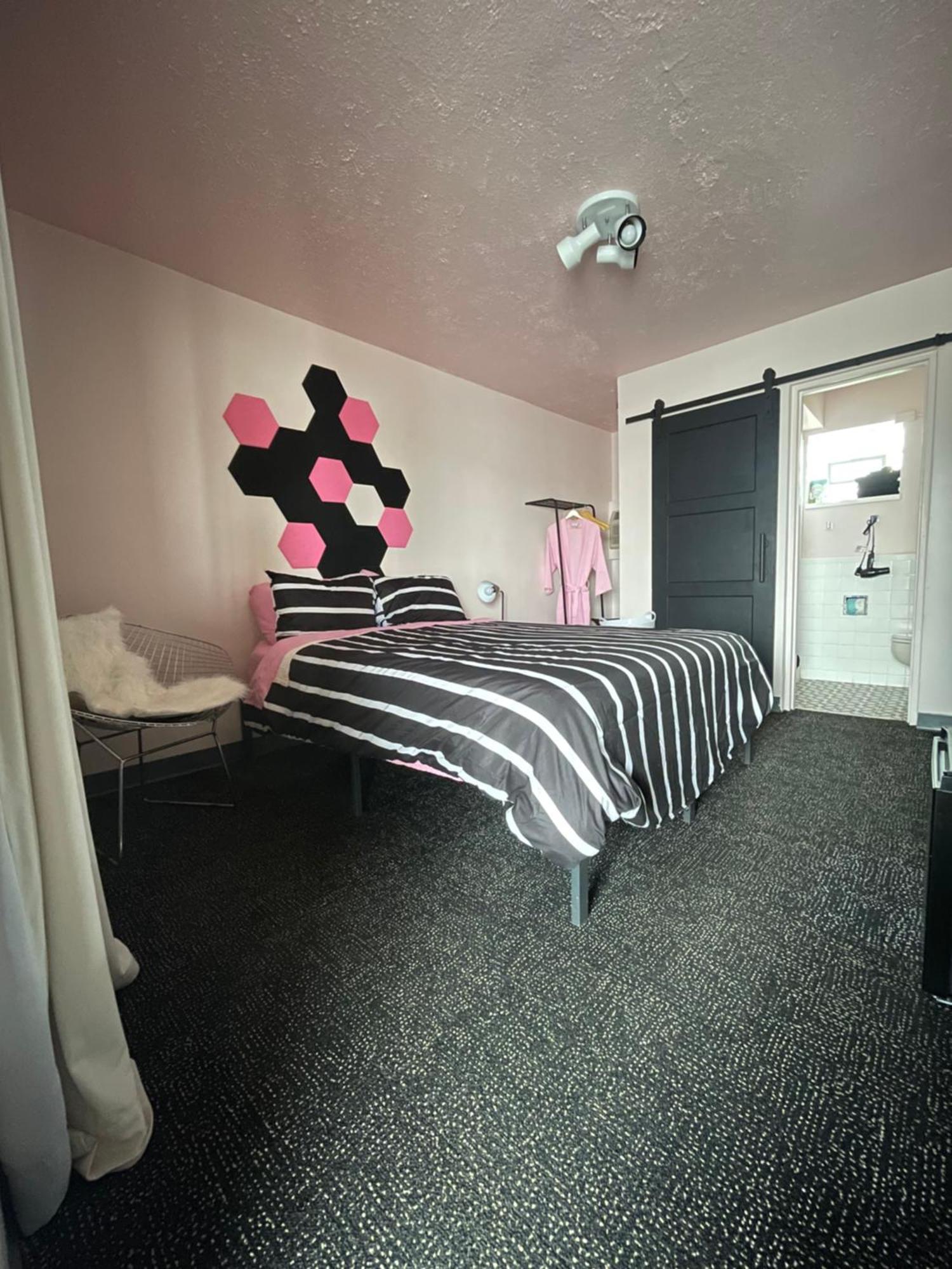 Rainbow Motel Greeley Εξωτερικό φωτογραφία